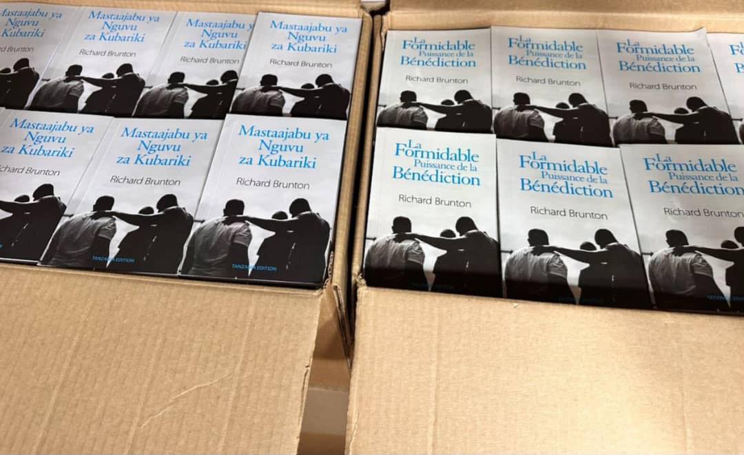 50,000 Blessing Books in French & Swahili Set to Impact Africa
