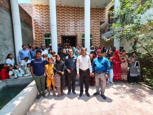 21 New Believers Baptised in Pakistan